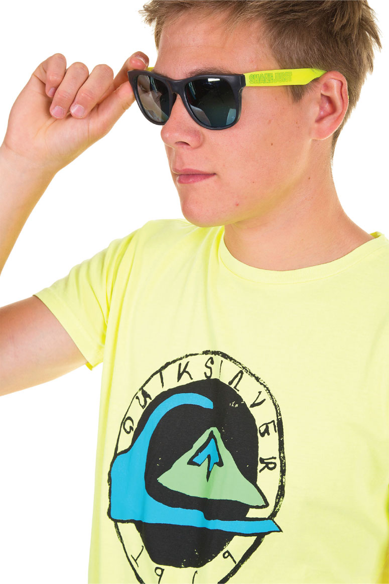 Quiksilver Neon T- Shirt with print 